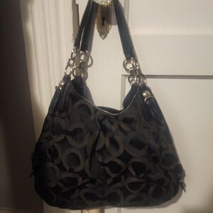 Stylish Black Handbag